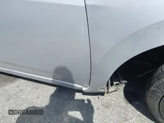 2020 Nissan Versa S z VIN 3N1CN8DVXLL882520, wystawiony jako IAAI lot #41896671 z przebiegiem 57 925 mil mil oraz . Historia ofert i sprzedaży dostępna na DreamBid. Obrazek 19.