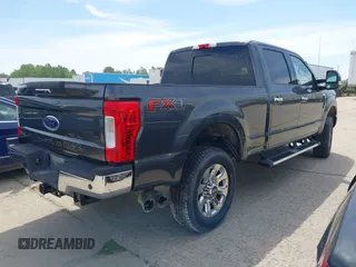 2019 Ford F-250 XL with VIN 1FT7W2BT1KEG69559, listed as a IAAI auction lot 37327070 with 75,189 mi miles and . Bid and sale history available at DreamBid. Image 4.