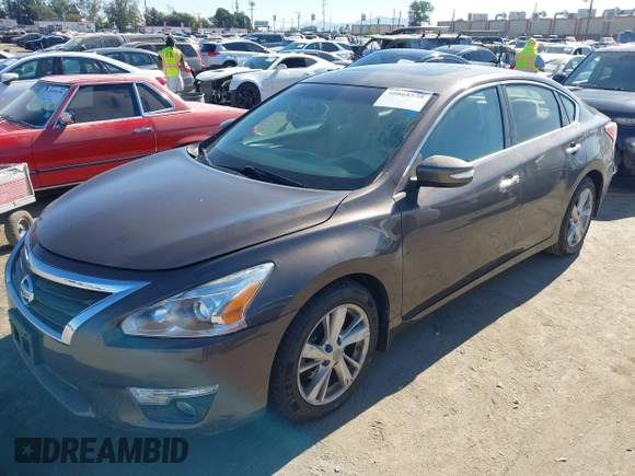 2013 Nissan Altima SV with VIN 1N4AL3APXDC233967, listed as a IAAI auction lot 41515998 with 65,666 mi miles and . Bid and sale history available at DreamBid. Image 2.