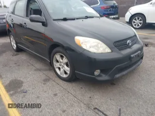 2005 Toyota Matrix STD z VIN 2T1KR32E25C471721, wystawiony jako IAAI lot #42165194 z przebiegiem 133 254 mil mil oraz . Historia ofert i sprzedaży dostępna na DreamBid. Obrazek 1.