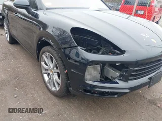 2020 Porsche Cayenne E-Hybrid with VIN WP1BE2AY7LDA55230, listed as a IAAI auction lot 41674908 with 39,903 mi miles and . Bid and sale history available at DreamBid. Image 6.