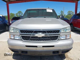 2006 Chevrolet Silverado 1500 Work Truck with VIN 3GCEK14Z96G184034, listed as a IAAI auction lot 41741094 with 188,326 mi miles. Bid and sale history available at carsss.com. Image 6.