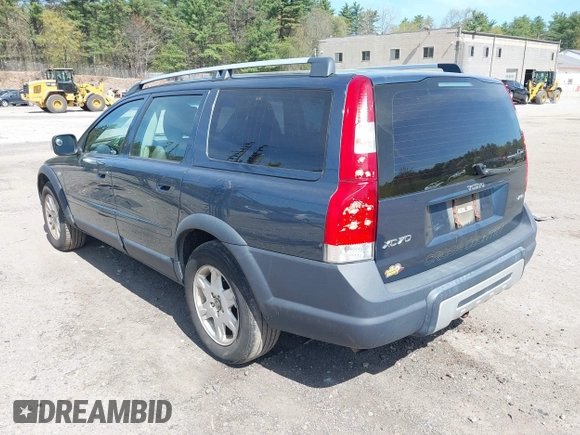 2007 Volvo XC70 with VIN YV4SZ592571273632, listed as a IAAI auction lot 42166678 with 199,891 mi miles. Bid and sale history available at carsss.com. Image 3.