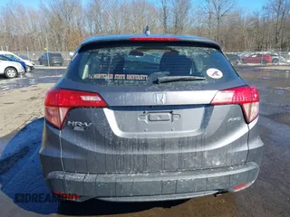 2017 Honda HR-V LX with VIN 3CZRU6H3XHM702603, listed as a IAAI auction lot 41668096 with 1 mi miles. Bid and sale history available at carsss.com. Image 17.