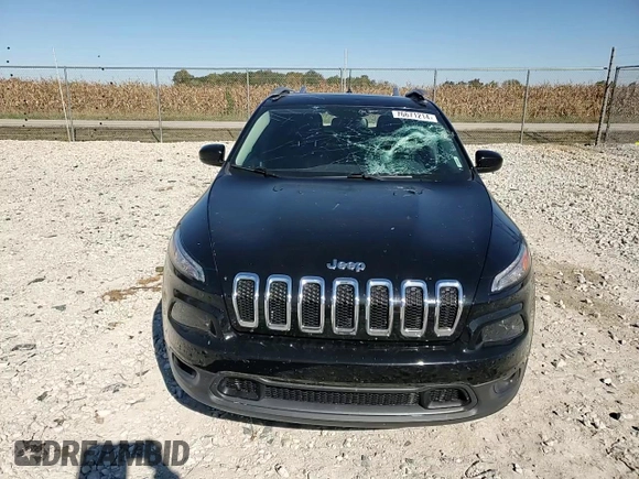 2018 Jeep Cherokee Latitude Plus with VIN 1C4PJLLXXJD557028, listed as a Copart auction lot 76671214 with 105,459 mi miles and Salvage Title. Bid and sale history available at carsss.com. Image 11.