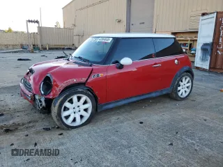 2002 MINI Hardtop S with VIN WMWRE33422TD51129, listed as a Copart auction lot 42684635 with Not Provided miles and Salvage Title. Bid and sale history available at DreamBid. Image 1.