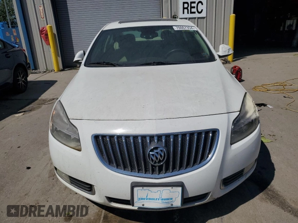 2011 Buick Regal CXL RL4 z VIN 2G4GS5EC6B9195003, wystawiony jako Copart lot #70007354 z przebiegiem 180 649 mil mil oraz Szkoda całkowita • Salvage title. Historia ofert i sprzedaży dostępna na DreamBid. Obrazek 5.