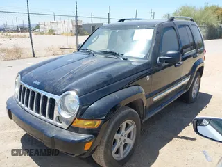 2005 Jeep Liberty Limited with VIN 1J4GL58K05W678660, listed as a IAAI auction lot 42624587 with 135,214 mi miles and . Bid and sale history available at DreamBid. Image 2.