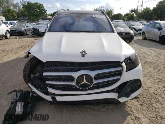 2022 Mercedes-Benz GLS with VIN 4JGFF5KE8NA620882, listed as a Copart auction lot 38109643 with 3,081 mi miles. Bid and sale history available at carsss.com. Image 5.