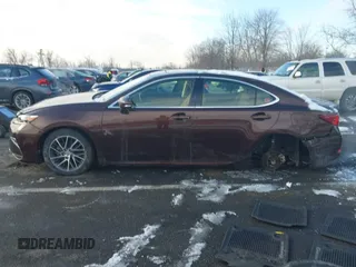 2016 Lexus ES 330 с VIN JTHBK1GG9G2213943, выставлен на аукционе IAAI как лот 41394581 с пробегом 46 863 миль миль и . История ставок и продаж доступна на DreamBid. Изображение 15.