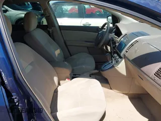 2010 Nissan Sentra S with VIN 3N1AB6APXAL697889, listed as a IAAI auction lot 42553602 with 191,237 mi miles and . Bid and sale history available at DreamBid. Image 5.