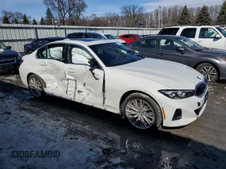 2024 BMW 3 Series 330i xDrive with VIN 3MW89FF07R8E23225, listed as a Copart auction lot 47425445 with 0 mi miles and Salvage Title. Bid and sale history available at carsss.com. Image 4.