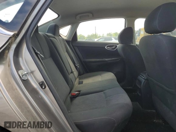 2015 Nissan Sentra SV z VIN 3N1AB7AP2FL674460, wystawiony jako Copart lot #56286355 z przebiegiem 126 052 mil mil oraz Szkoda całkowita • Salvage title. Historia ofert i sprzedaży dostępna na DreamBid. Obrazek 10.