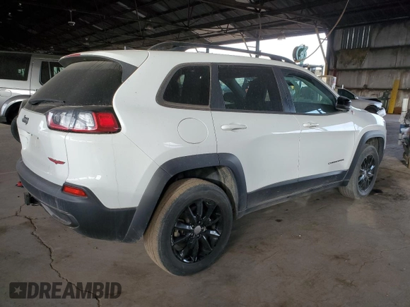 2022 Jeep Cherokee Trailhawk with VIN 1C4PJMBX6ND556259, listed as a Copart auction lot 44730605 with 55,328 mi miles and Non Repairable. Bid and sale history available at carsss.com. Image 3.