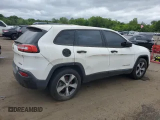 2015 Jeep Cherokee Sport z VIN 1C4PJMAB3FW594009, wystawiony jako Copart lot #57992185 z przebiegiem 115 146 mil mil oraz Szkoda całkowita • Salvage title. Historia ofert i sprzedaży dostępna na DreamBid. Obrazek 3.