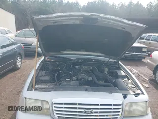 2001 Ford Crown Victoria LX с VIN 2FAFP74W21X143151, выставлен на аукционе IAAI как лот 41471923 с пробегом 207 583 миль миль и . История ставок и продаж доступна на DreamBid. Изображение 10.