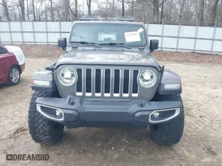 2019 Jeep Wrangler Unlimited Sahara with VIN 1C4HJXEGXKW633636, listed as a IAAI auction lot 41733557 with 78,082 mi miles. Bid and sale history available at carsss.com. Image 13.