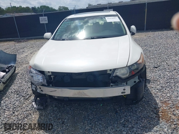 2011 Acura TSX with VIN JH4CU2F67BC015118, listed as a IAAI auction lot 41958687 with 1 mi miles. Bid and sale history available at carsss.com. Image 13.
