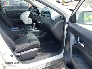 2020 Nissan Rogue S z VIN JN8AT2MT1LW005743, wystawiony jako IAAI lot #42108676 z przebiegiem 72 672 mil mil oraz . Historia ofert i sprzedaży dostępna na DreamBid. Obrazek 5.