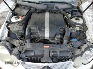 2005 Mercedes-Benz C z VIN WDBRN64JX5A764906, wystawiony jako Copart lot #41567275 z przebiegiem 94 593 mil mil oraz Szkoda całkowita • Salvage title. Historia ofert i sprzedaży dostępna na DreamBid. Obrazek 11.