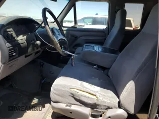 1996 Ford F-250 with VIN 1FTHX26F2TEB40676, listed as a Copart auction lot 57954394 with 246,330 mi miles and Clean Title. Bid and sale history available at carsss.com. Image 7.