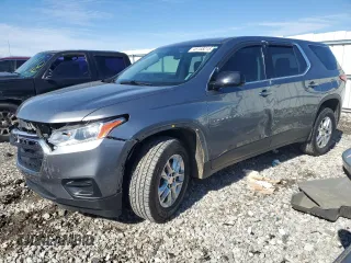 2020 Chevrolet Traverse LS with VIN 1GNERFKW2LJ171192, listed as a Copart auction lot 45158215 with 88,452 mi miles and Salvage Title. Bid and sale history available at carsss.com. Image 1.
