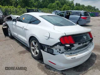 2017 Ford Mustang V6 с VIN 1FA6P8AM4H5289474, выставлен на аукционе IAAI как лот 42412302 с пробегом Не указан миль и . История ставок и продаж доступна на DreamBid. Изображение 3.