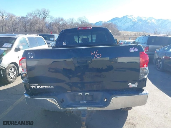 2007 Toyota Tundra SR5 with VIN 5TFBV54127X011965, listed as a IAAI auction lot 41670795 with 156,864 mi miles. Bid and sale history available at carsss.com. Image 16.