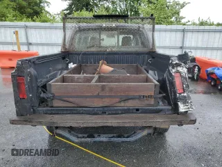 2017 Toyota Tacoma SR z VIN 5TFAX5GN9HX080402, wystawiony jako Copart lot #56507095 z przebiegiem 270 818 mil mil oraz Czysty tytuł • Clean title. Historia ofert i sprzedaży dostępna na DreamBid. Obrazek 6.