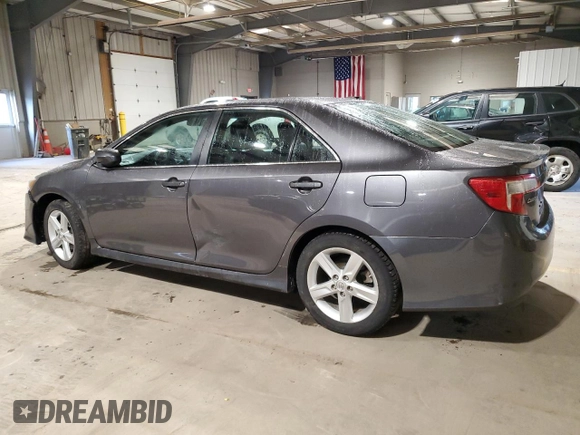 2014 Toyota Camry L with VIN 4T1BF1FK0EU325796, listed as a Copart auction lot 56192885 with 104,627 mi miles and Clean Title. Bid and sale history available at DreamBid. Image 2.