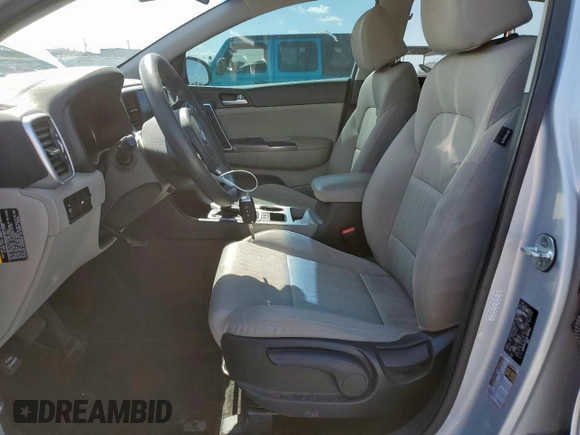 2020 Kia Sportage LX with VIN KNDPMCAC5L7800852, listed as a Copart auction lot 54243295 with 121,445 mi miles and Clean Title. Bid and sale history available at carsss.com. Image 7.