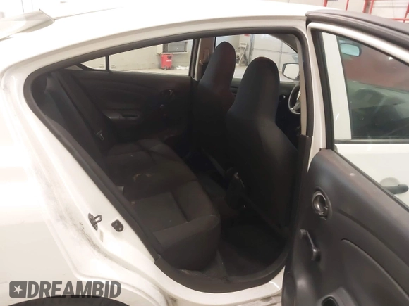 2016 Nissan Versa SV with VIN 3N1CN7AP8GL899483, listed as a IAAI auction lot 41525896 with 72,542 mi miles. Bid and sale history available at carsss.com. Image 8.