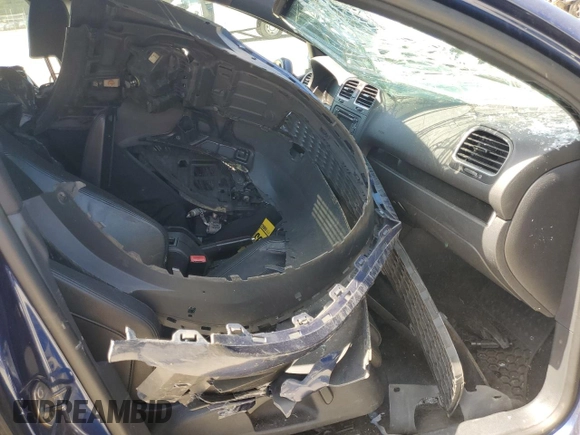 2011 Volkswagen GTI Autobahn z VIN WVWHV7AJ7BW141555, wystawiony jako Copart lot #56011795 z przebiegiem Nie podano mil oraz Szkoda całkowita • Salvage title. Historia ofert i sprzedaży dostępna na DreamBid. Obrazek 7.