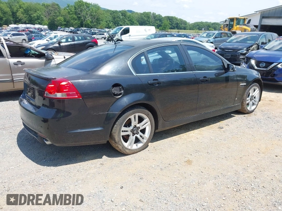 2008 Pontiac G8 z VIN 6G2ER57708L129191, wystawiony jako IAAI lot #42468013 z przebiegiem 133 134 mil mil oraz . Historia ofert i sprzedaży dostępna na DreamBid. Obrazek 4.
