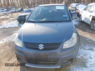 2008 Suzuki SX4 with VIN JS2YB413985108117, listed as a IAAI auction lot 41269956 with 182,324 mi miles. Bid and sale history available at carsss.com. Image 12.