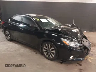 2017 Nissan Altima SR z VIN 1N4AL3AP6HC473166, wystawiony jako IAAI lot #42266675 z przebiegiem 115 778 mil mil oraz . Historia ofert i sprzedaży dostępna na DreamBid. Obrazek 1.