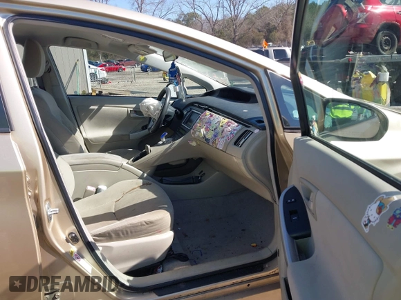 2011 Toyota Prius I with VIN JTDKN3DU2B1384305, listed as a IAAI auction lot 41502975 with 142,039 mi miles. Bid and sale history available at carsss.com. Image 5.