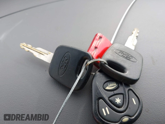2004 Ford F-150 XL с VIN 2FTRF17W84CA49158, выставлен на аукционе IAAI как лот 41692820 с пробегом 118 568 миль миль и . История ставок и продаж доступна на DreamBid. Изображение 11.