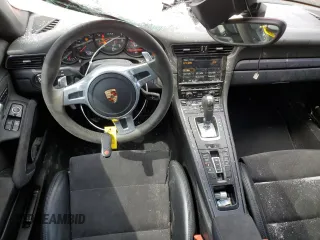 2015 Porsche 911 Carrera S with VIN WP0AB2A94FS125670, listed as a Copart auction lot 62938754 with 70,738 mi miles and Salvage Title. Bid and sale history available at carsss.com. Image 8.