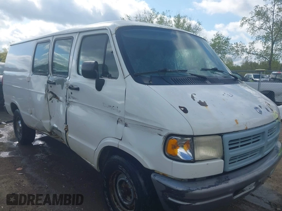 1994 Dodge Cargo z VIN 2B7HB21Y8RK541211, wystawiony jako IAAI lot #42172009 z przebiegiem 207 721 mil mil oraz . Historia ofert i sprzedaży dostępna na DreamBid. Obrazek 1.