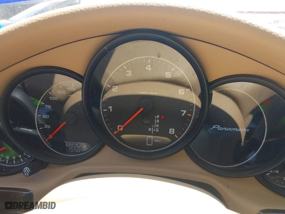 2014 Porsche Panamera with VIN WP0AA2A74EL013252, listed as a IAAI auction lot 42031010 with 78,890 mi miles. Bid and sale history available at carsss.com. Image 7.