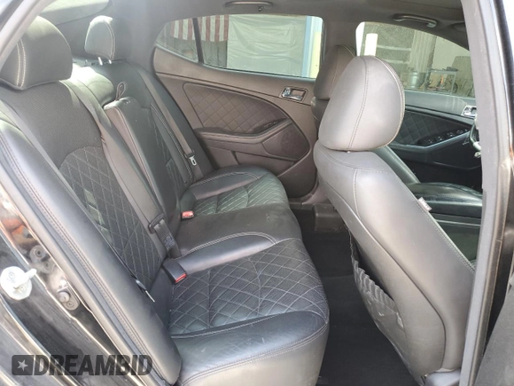 2015 Kia Optima SXL Turbo с VIN 5XXGR4A6XFG362083, выставлен на аукционе Copart как лот 54558035 с пробегом 151 679 миль миль и Списание • Salvage title. История ставок и продаж доступна на DreamBid. Изображение 10.