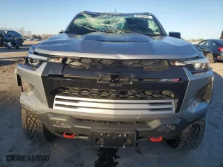 2024 Chevrolet Colorado 4WD ZR2 with VIN 1GCPTFEK3R1119557, listed as a Copart auction lot 89189605 with 10,356 mi miles and Salvage Title. Bid and sale history available at carsss.com. Image 5.