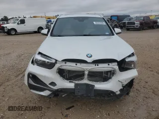 2022 BMW X1 sDrive28i with VIN WBXJG7C07N5V29446, listed as a Copart auction lot 88263585 with 46,234 mi miles and Salvage Title. Bid and sale history available at carsss.com. Image 6.