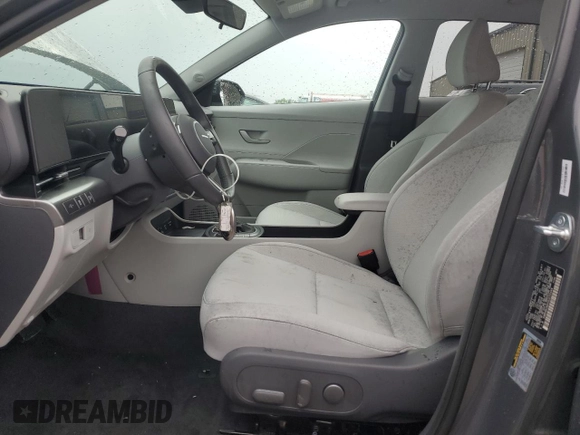 2025 Hyundai Kona SEL with VIN KM8HBCAB5SU215444, listed as a Copart auction lot 54619815 with 13,095 mi miles and Clean Title. Bid and sale history available at carsss.com. Image 7.