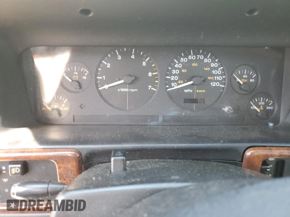 1998 Jeep Grand Cherokee Limited with VIN 1J4GZ78YXWC160346, listed as a Copart auction lot 52595655 with Not provided miles and Salvage title. Bid and sale history available at DreamBid. Image 9.