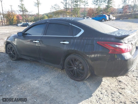 2018 Nissan Altima 2.5 SV with VIN 1N4AL3APXJC295168, listed as a IAAI auction lot 40952599 with 60,943 mi miles. Bid and sale history available at carsss.com. Image 14.