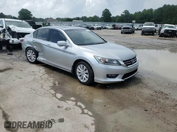 2015 Honda Accord EX-L with VIN 1HGCR2F84FA121002, listed as a Copart auction lot 62891965 with 120,037 mi miles and Salvage title. Bid and sale history available at DreamBid. Image 13.
