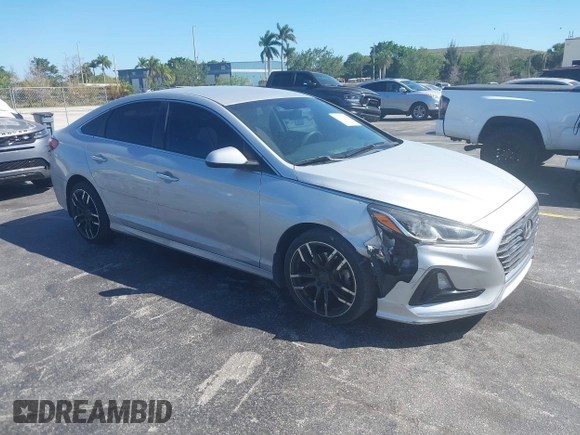 2019 Hyundai Sonata SE with VIN 5NPE24AF3KH810903, listed as a IAAI auction lot 41831371 with 68,317 mi miles and . Bid and sale history available at carsss.com. Image 1.