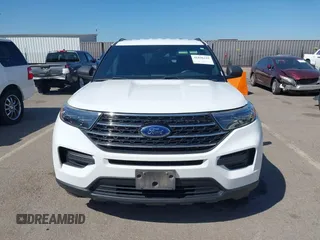 2020 Ford Explorer XLT with VIN 1FMSK7DH0LGA56278, listed as a IAAI auction lot 41836333 with 49,498 mi miles and . Bid and sale history available at carsss.com. Image 12.